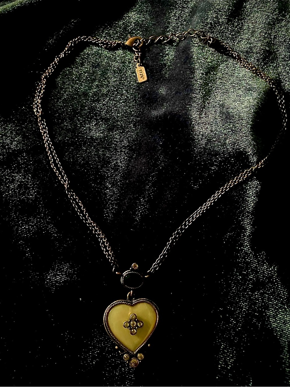 Rare 1928 Heart Necklace MOP